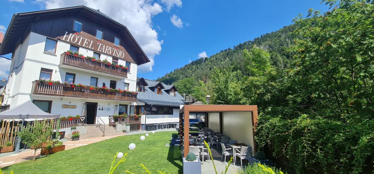 Hotel Tarvisio Four Seasons Bagian luar foto