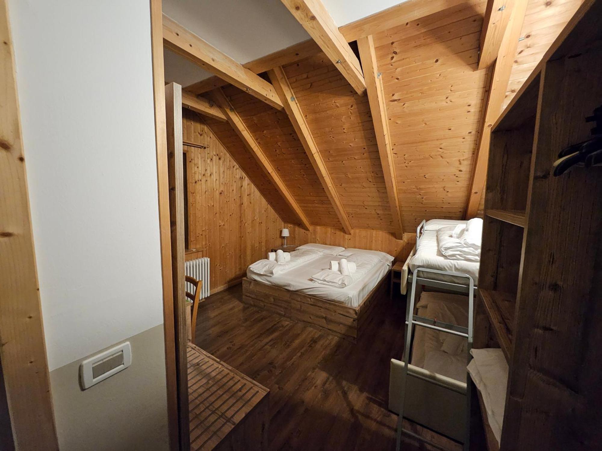 Hotel Tarvisio Four Seasons Bagian luar foto