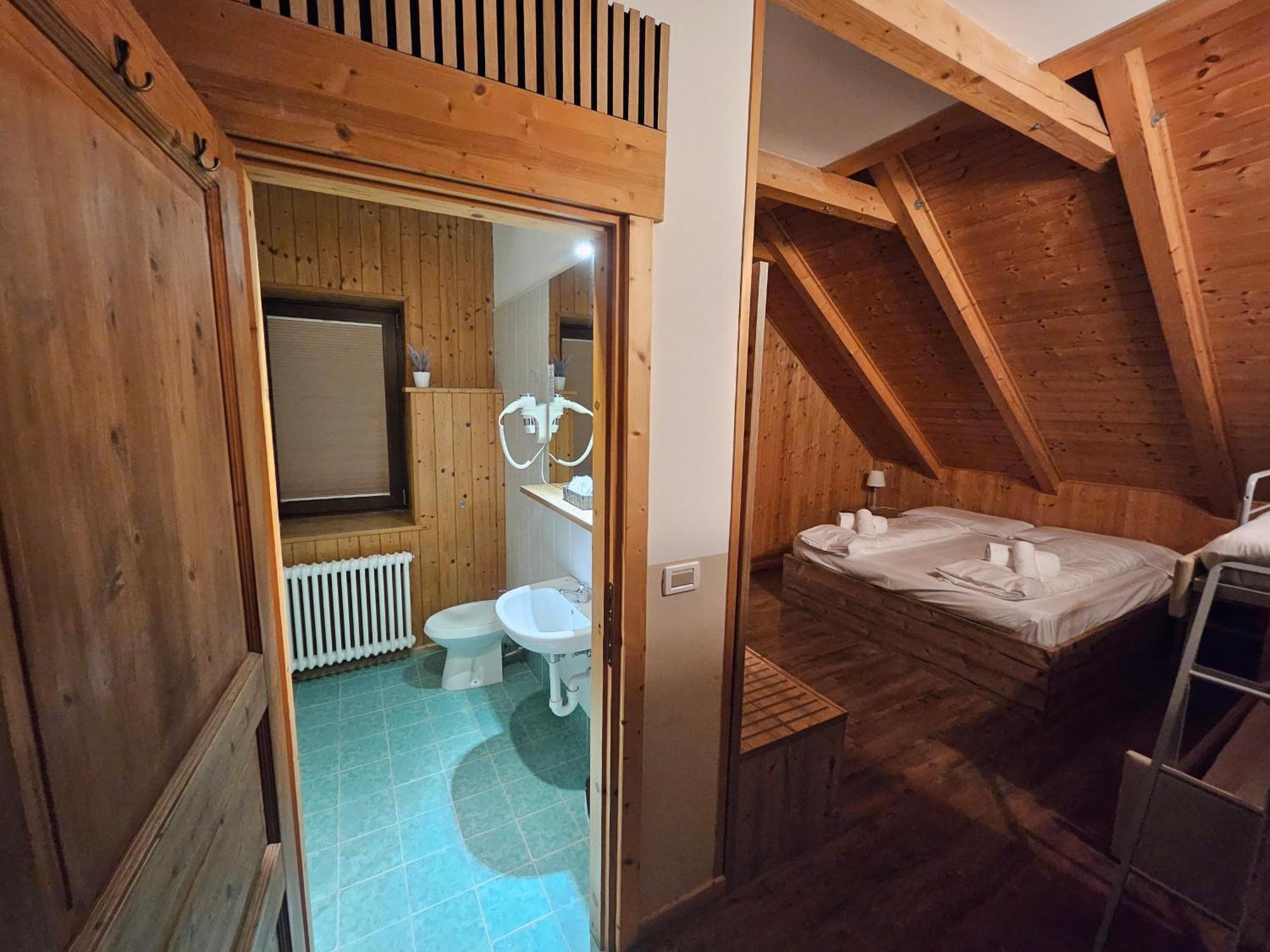Hotel Tarvisio Four Seasons Bagian luar foto