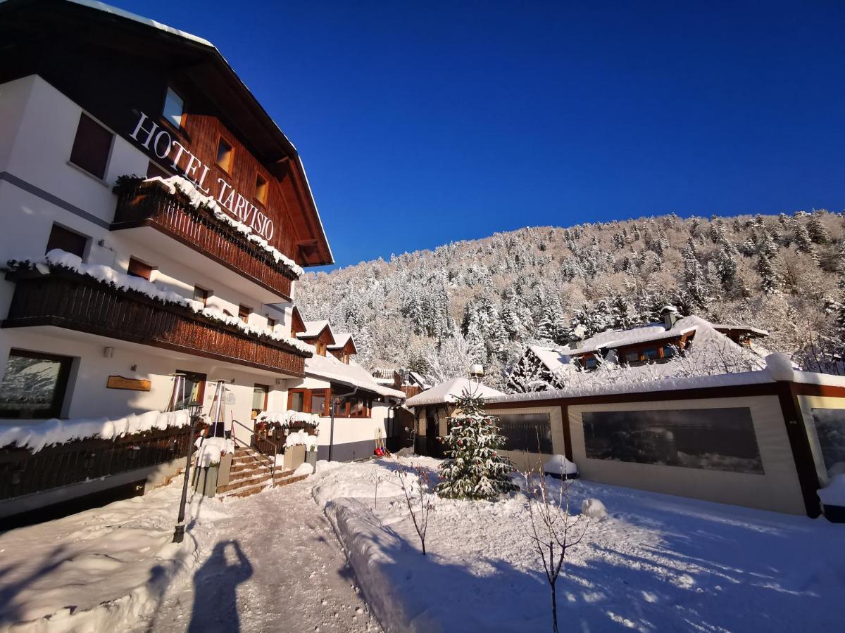 Hotel Tarvisio Four Seasons Bagian luar foto
