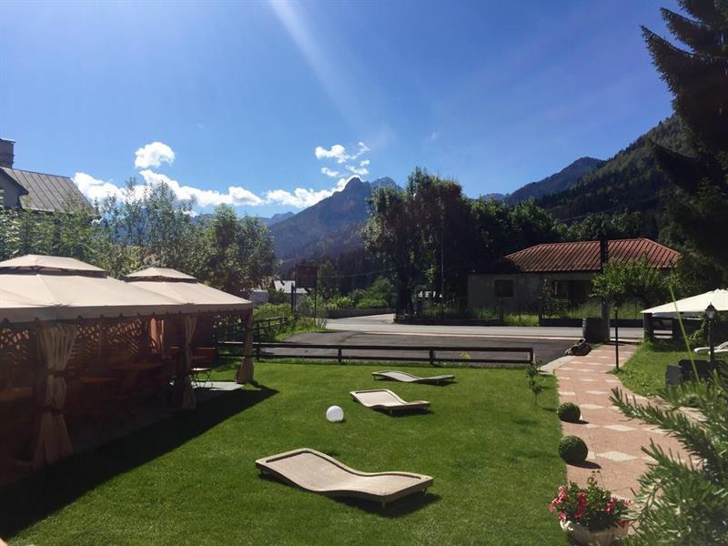 Hotel Tarvisio Four Seasons Bagian luar foto