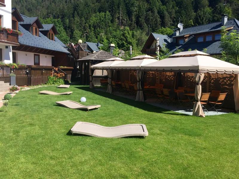 Hotel Tarvisio Four Seasons Bagian luar foto